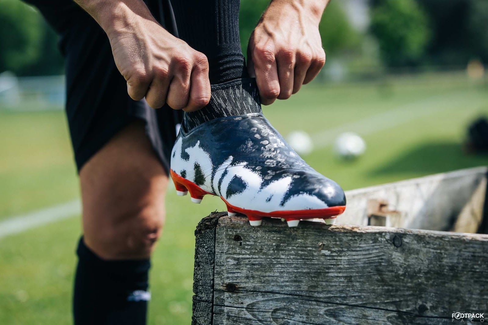 Adidas top skin boots